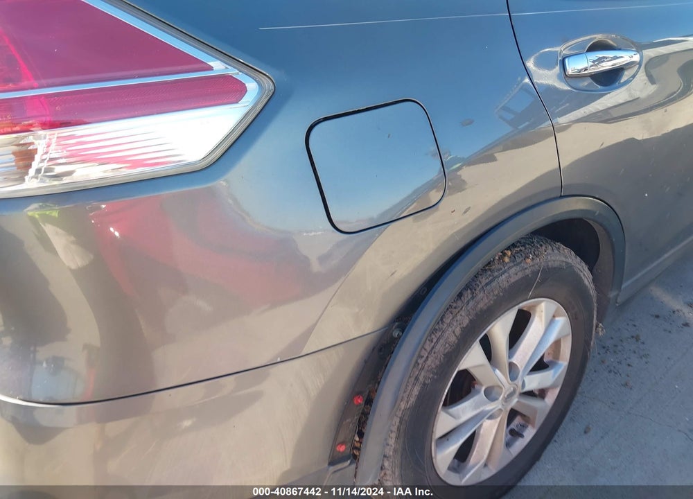 2014 NISSAN ROGUE SV VIN: 5N1AT2MT4EC775320