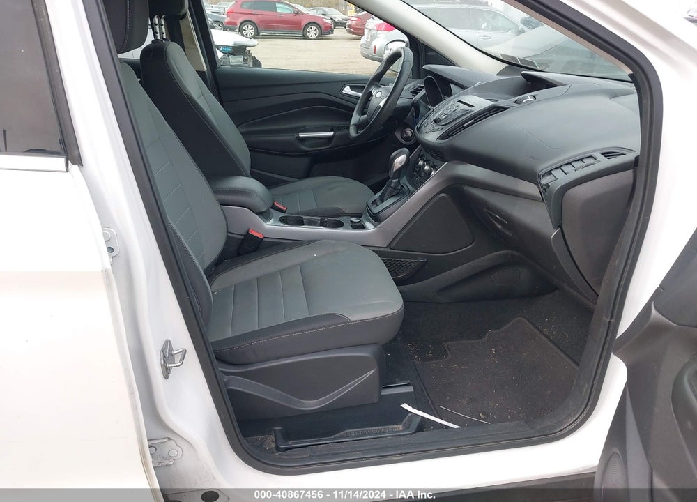 2016 FORD ESCAPE SE VIN: 1FMCU0G79GUA89618