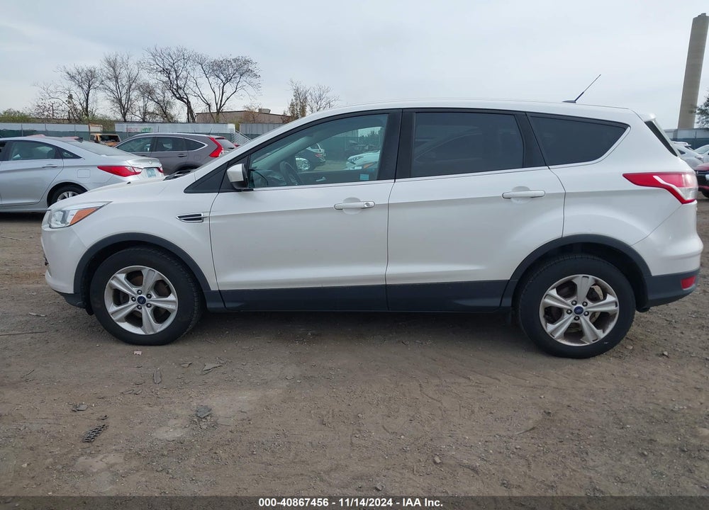 2016 FORD ESCAPE SE VIN: 1FMCU0G79GUA89618