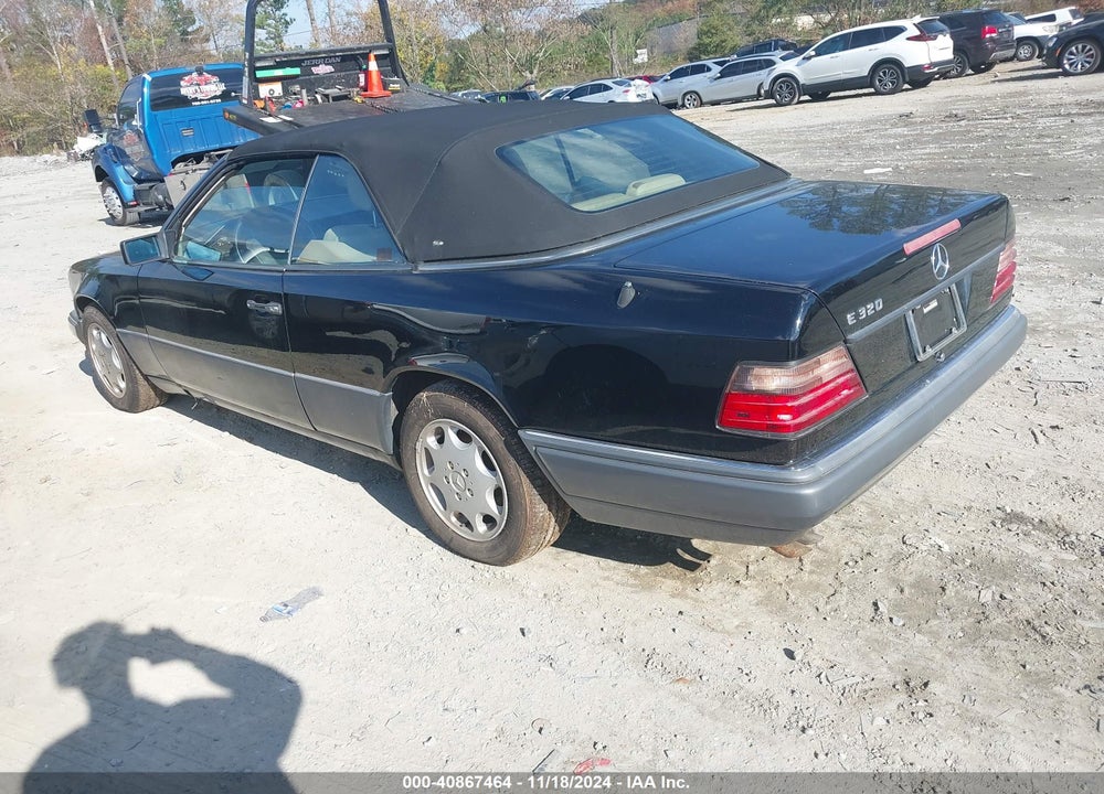 1994 MERCEDES-BENZ E 320 VIN: WDBEA66E8RC071966