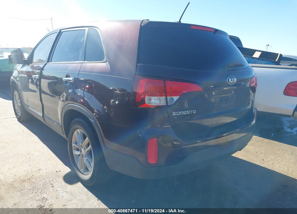 2014 KIA SORENTO LX VIN: 5XYKT3A66EG504509
