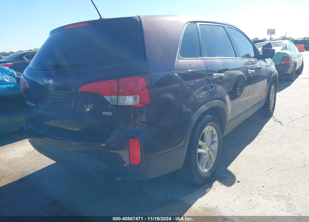 2014 KIA SORENTO LX VIN: 5XYKT3A66EG504509