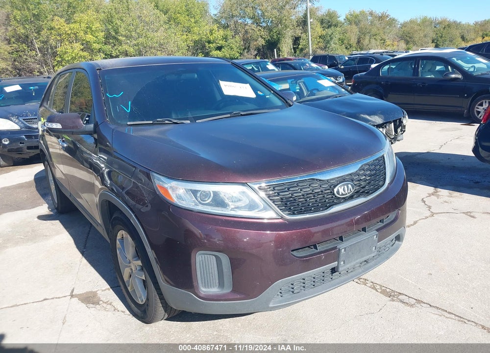 2014 KIA SORENTO LX VIN: 5XYKT3A66EG504509