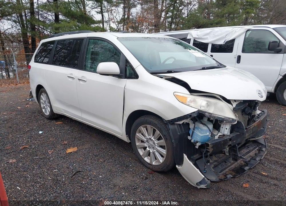 2011 TOYOTA SIENNA XLE LIMITED VIN: 5TDDK3DC8BS014388