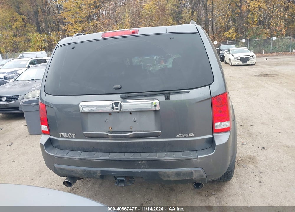 2011 HONDA PILOT EX-L VIN: 5FNYF4H76BB023779