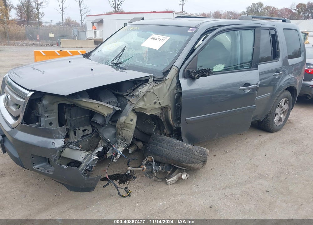 2011 HONDA PILOT EX-L VIN: 5FNYF4H76BB023779