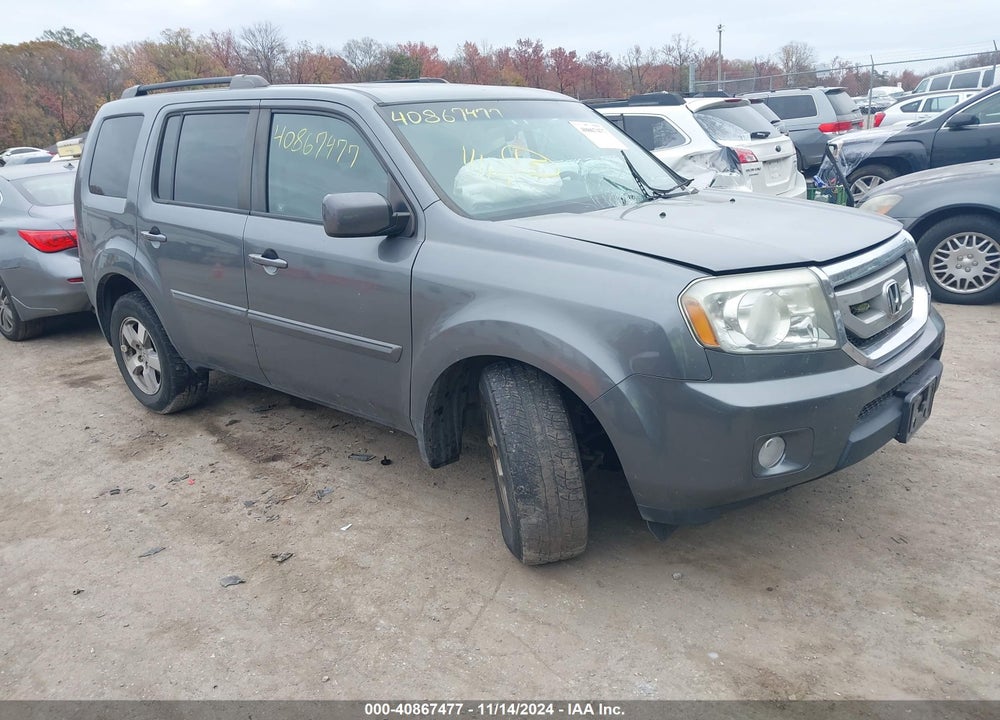 2011 HONDA PILOT EX-L VIN: 5FNYF4H76BB023779