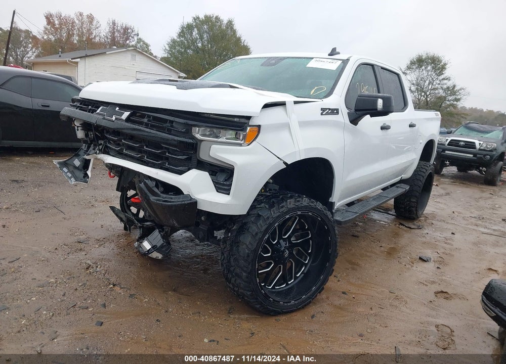 2022 CHEVROLET SILVERADO 1500 4WD SHORT BED LT TRAIL BOSS VIN: 3GCUDFED5NG643399