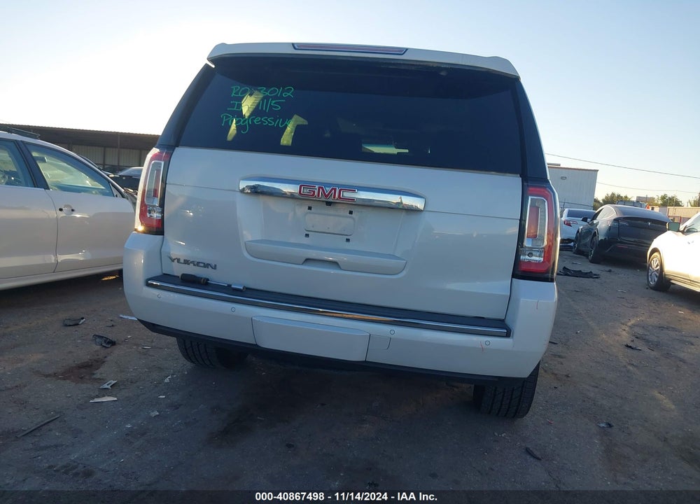 2018 GMC YUKON VIN: 1GKS1CKJ2JR118873