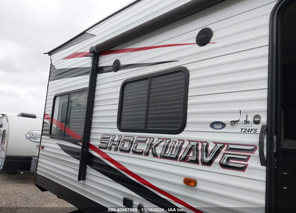 2020 FOREST RIVER SHOCKWAVE VIN: 4X4TSHZ22LC005417