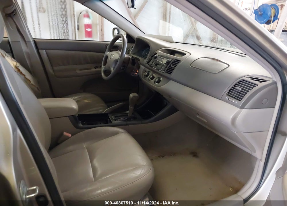 2003 TOYOTA CAMRY LE VIN: 4T1BE32KX3U237324