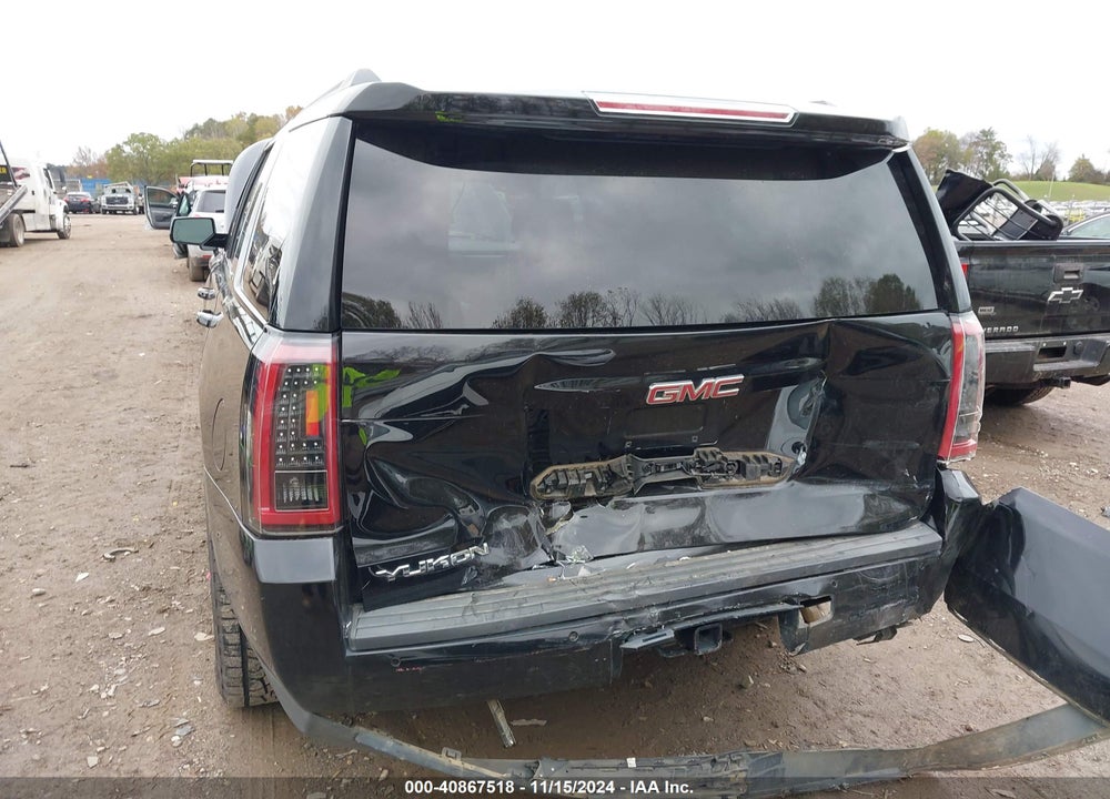 2017 GMC YUKON SLT VIN: 1GKS2BKC3HR402645