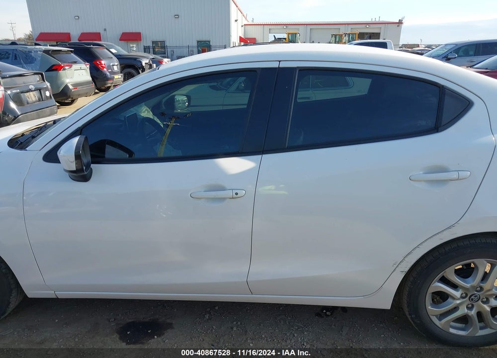2018 TOYOTA YARIS IA VIN: 3MYDLBYV9JY309124