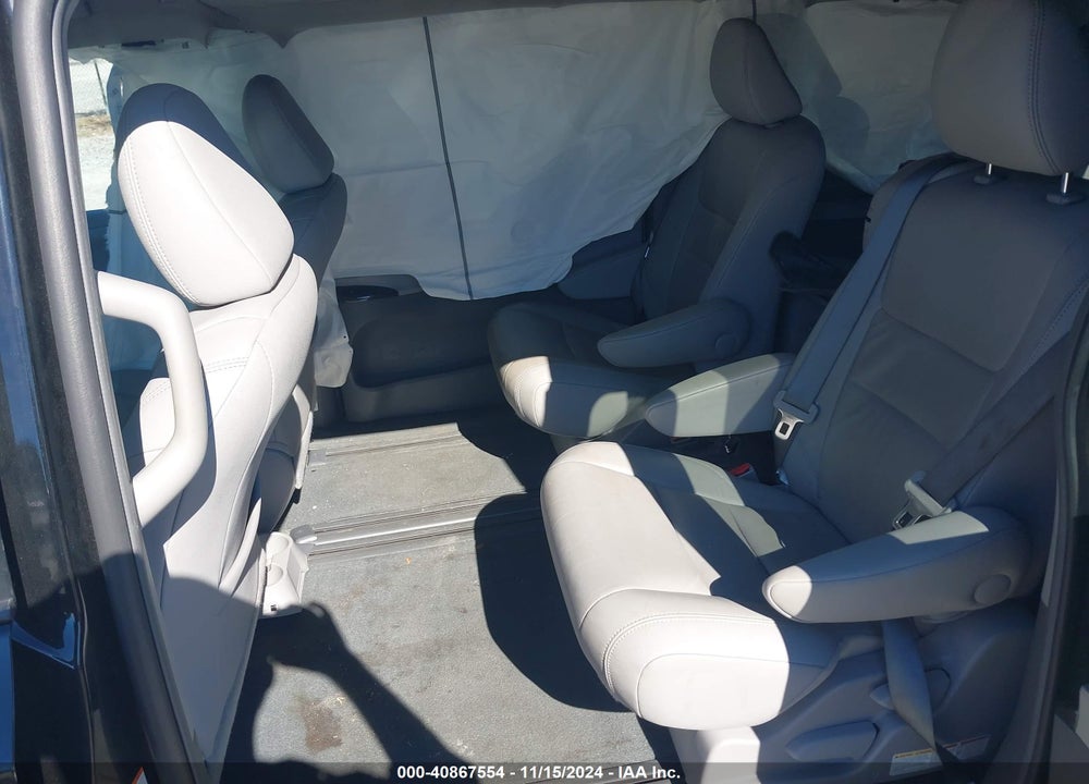 2015 TOYOTA SIENNA XLE LIMITED VIN: 5TDYK3DC2FS633849