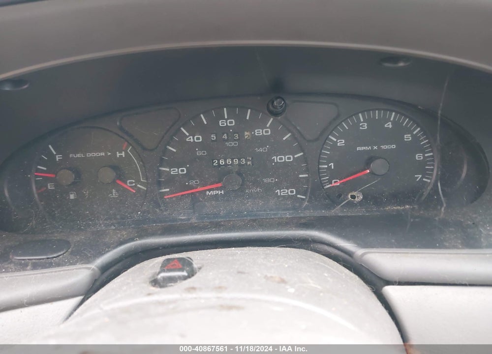 2003 FORD TAURUS SES VIN: 1FAFP55U33A258824
