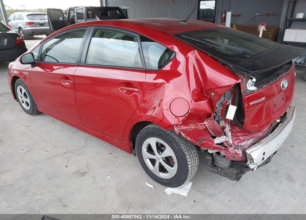 2013 TOYOTA PRIUS FOUR VIN: JTDKN3DU8D5562813