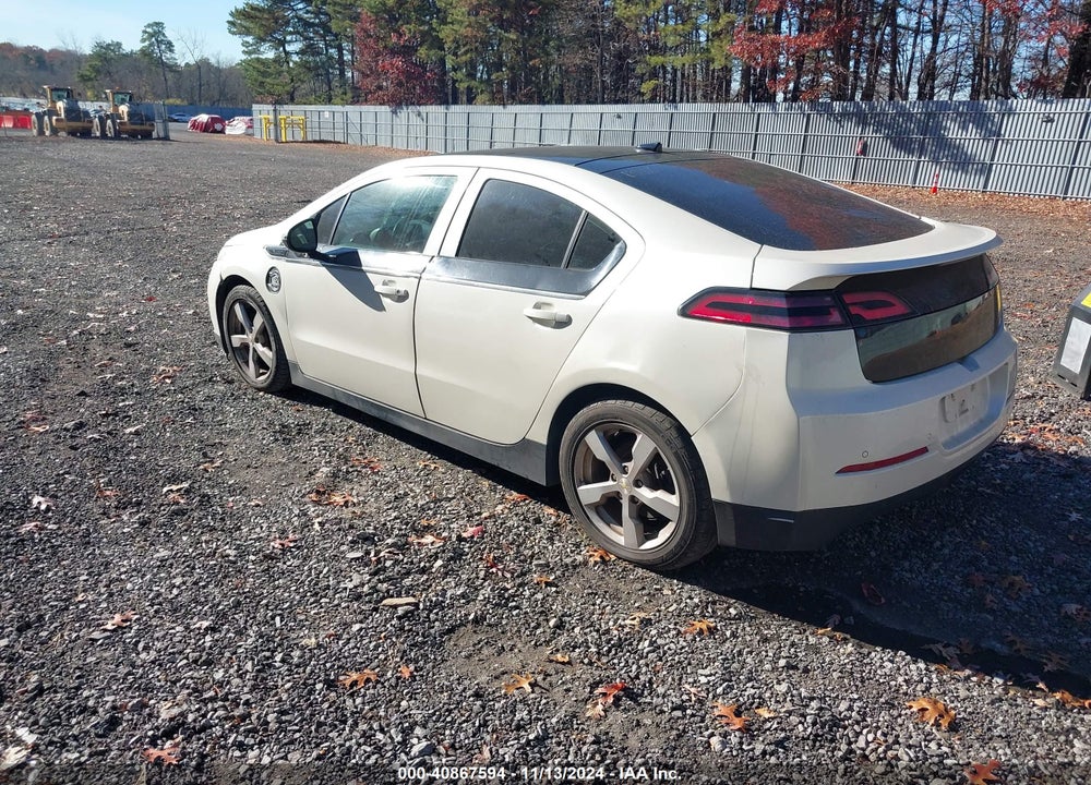 2011 CHEVROLET VOLT VIN: 1G1RD6E4XBU101044