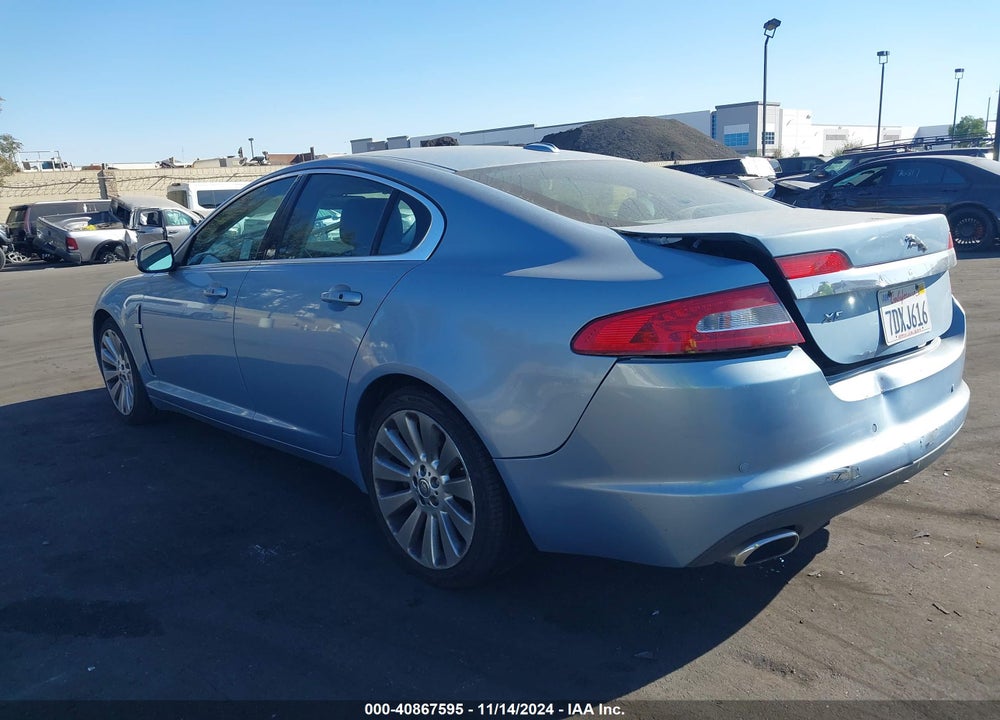 2009 JAGUAR XF PREMIUM LUXURY VIN: SAJWA06B49HR10458