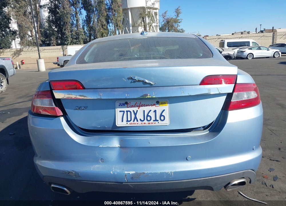 2009 JAGUAR XF PREMIUM LUXURY VIN: SAJWA06B49HR10458