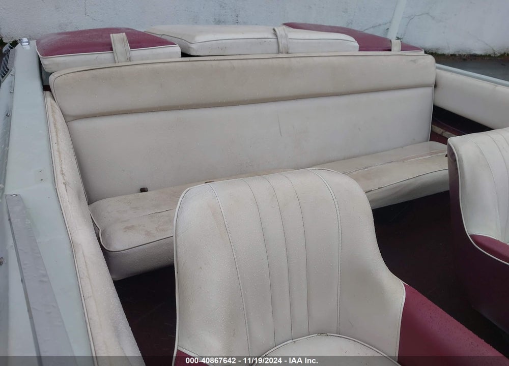 1990 SEA SWIRL 17' BOAT AND TRAILER VIN: BRCK191BC090