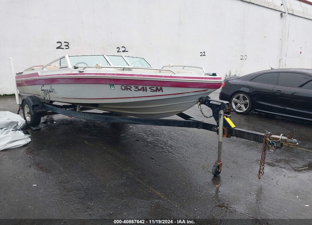 1990 SEA SWIRL 17' BOAT AND TRAILER VIN: BRCK191BC090