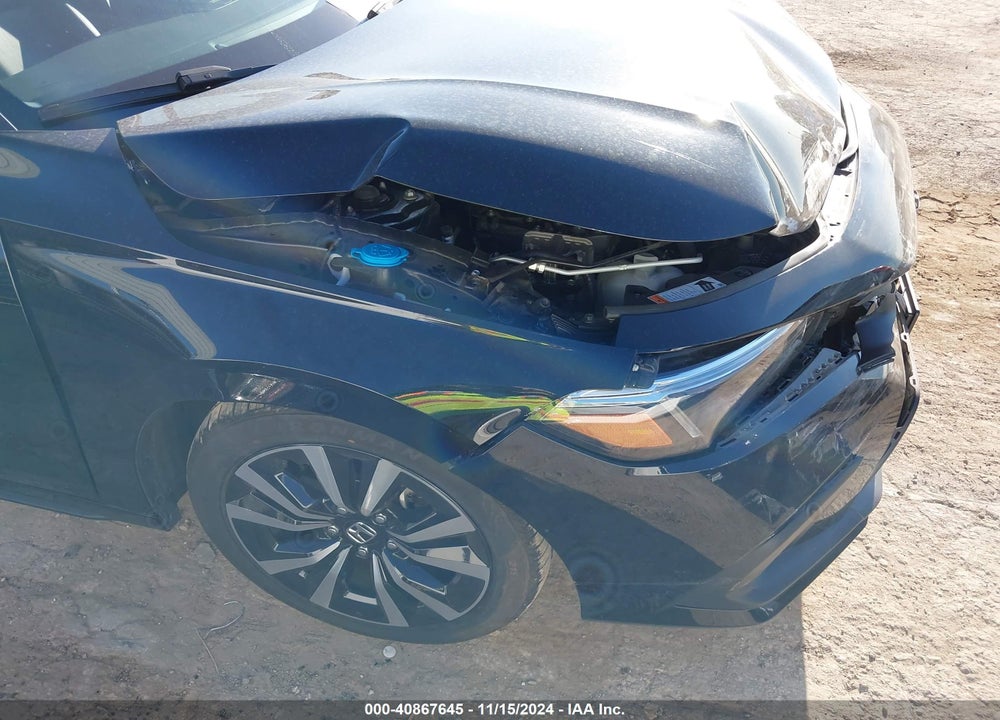 2022 HONDA CIVIC EX-L VIN: 19XFL1H79NE020190
