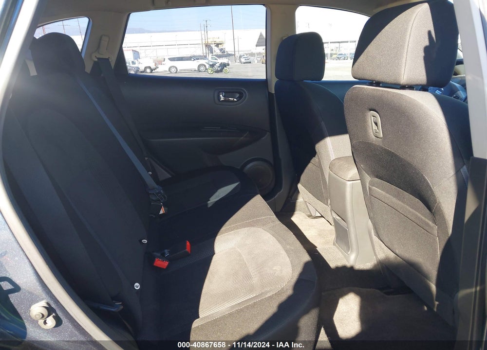 2014 NISSAN ROGUE SELECT S VIN: JN8AS5MT8EW607210