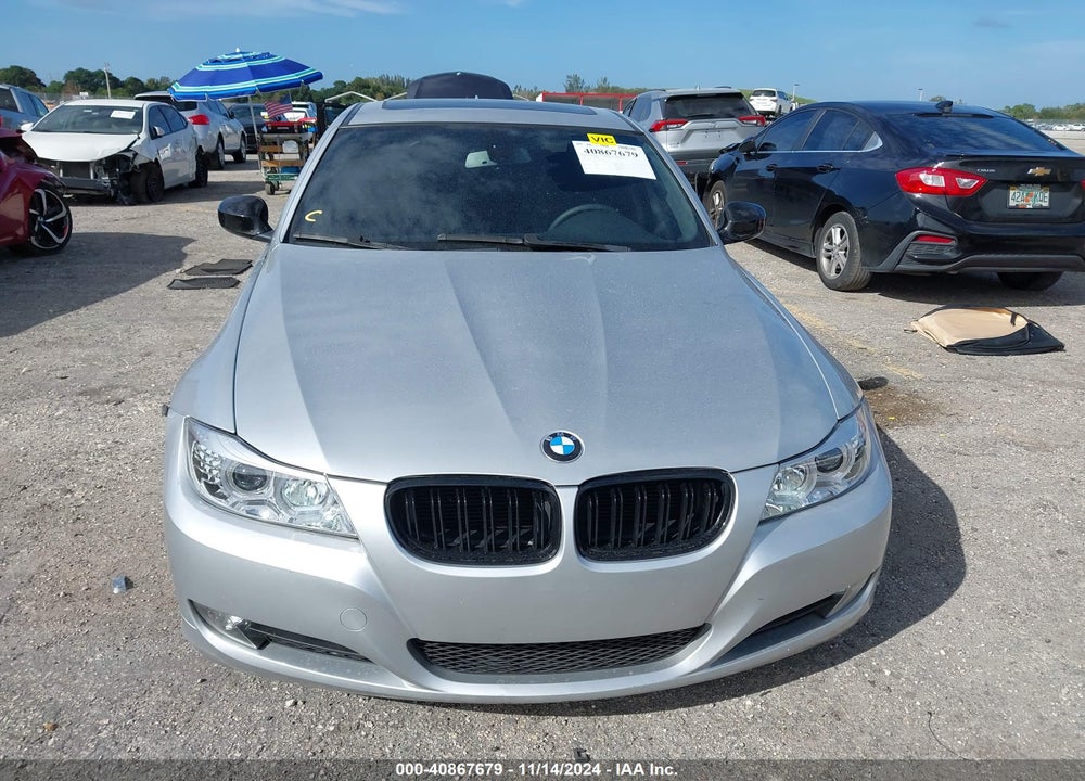 2009 BMW 328I VIN: WBAPH77559NM47731
