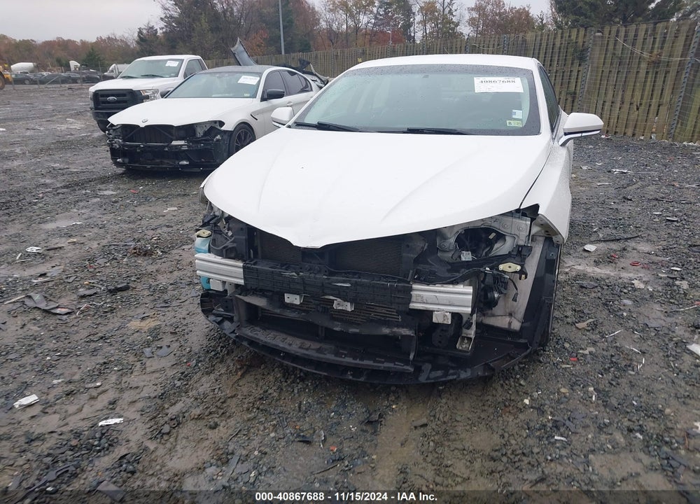 2016 LINCOLN MKZ VIN: 3LN6L2G93GR618646