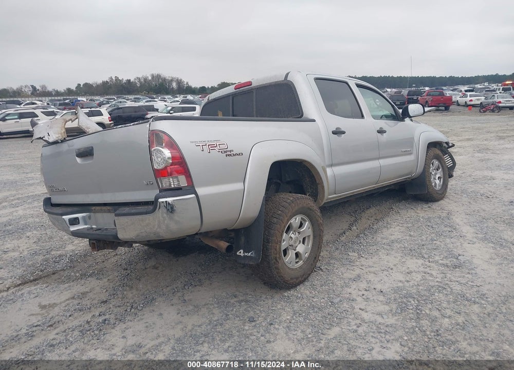 2011 TOYOTA TACOMA DOUBLE CAB VIN: 3TMLU4EN5BM069019