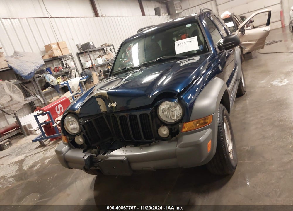2005 JEEP LIBERTY SPORT VIN: 1J4GL48K35W602389