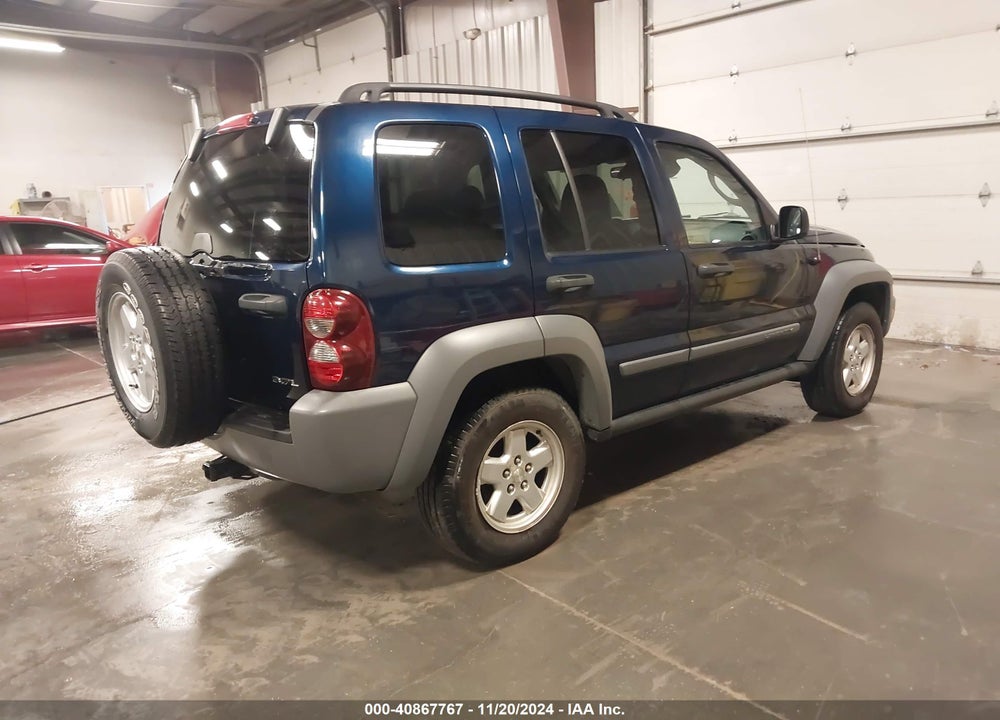 2005 JEEP LIBERTY SPORT VIN: 1J4GL48K35W602389