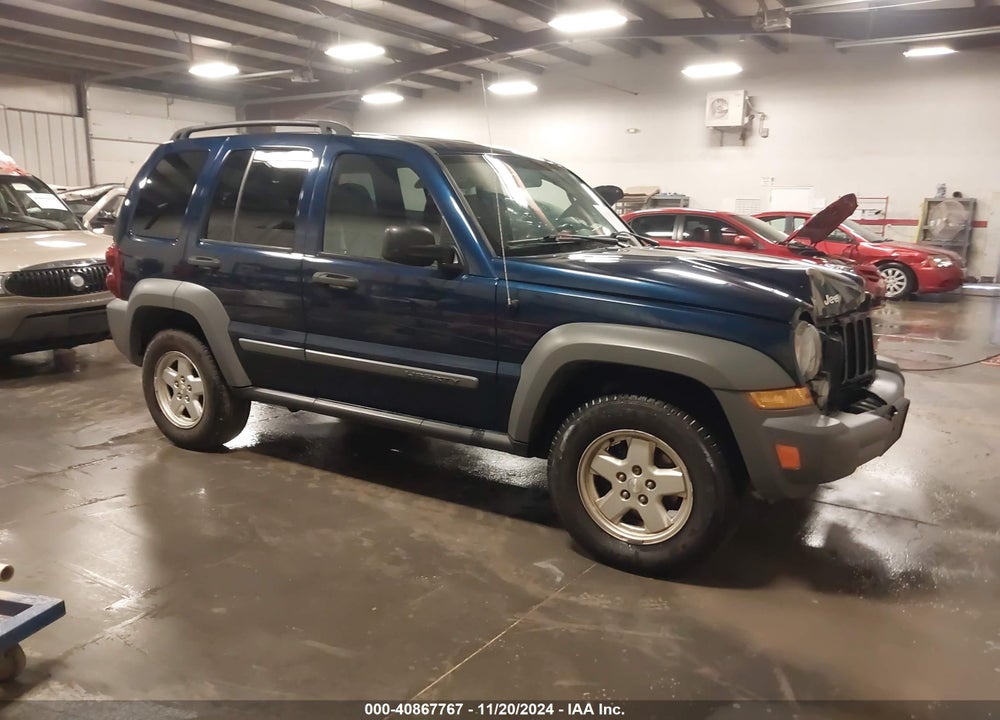 2005 JEEP LIBERTY SPORT VIN: 1J4GL48K35W602389