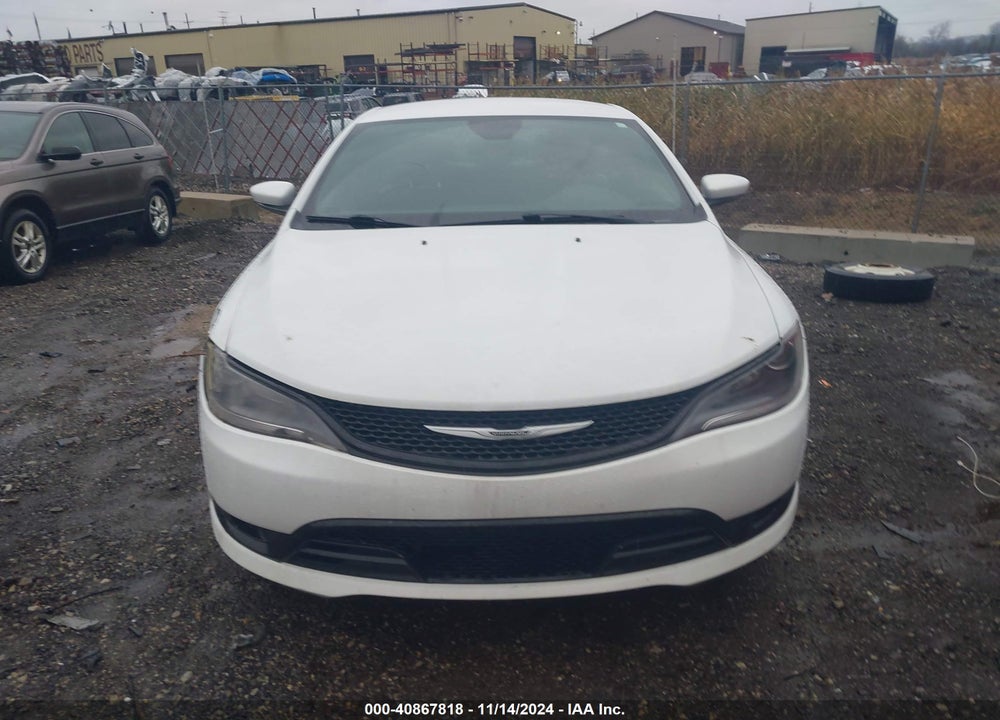 2016 CHRYSLER 200 S VIN: 1C3CCCBG5GN134522