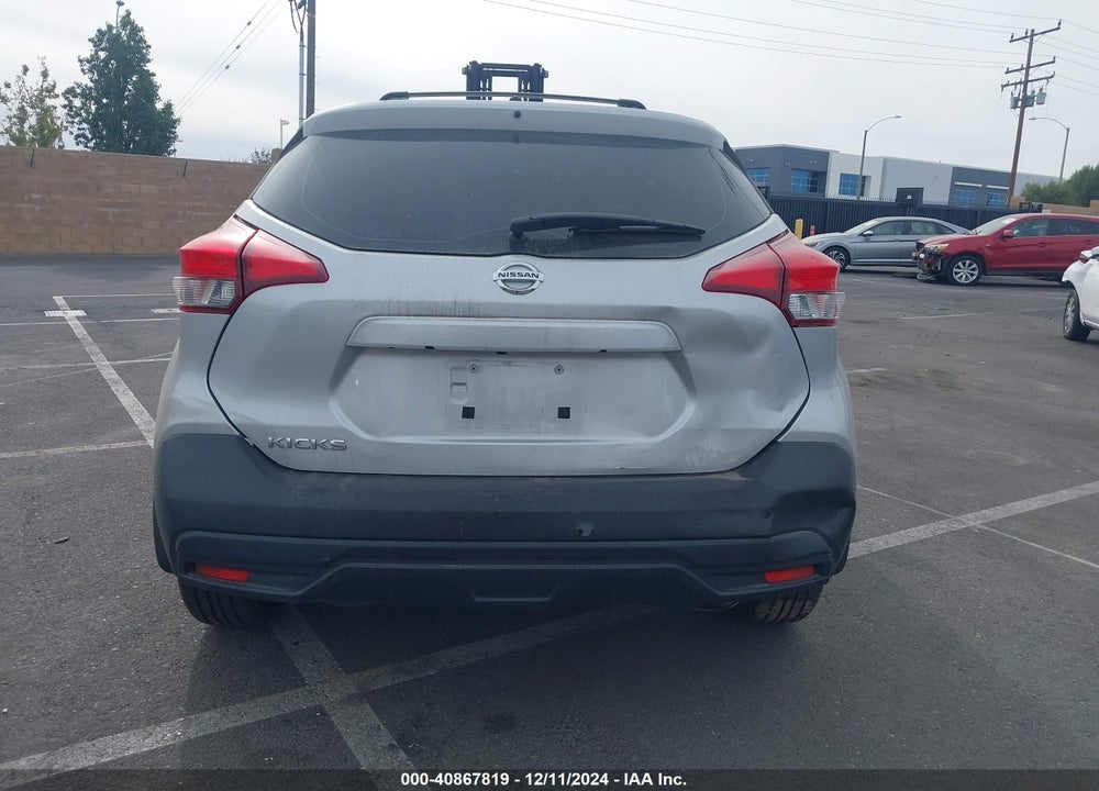 2018 NISSAN KICKS S VIN: 3N1CP5CU8JL528560
