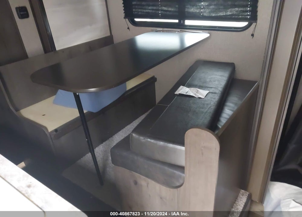 2023 JAYCO CAMPER VIN: 1UJBJ0AJ4M17E0157