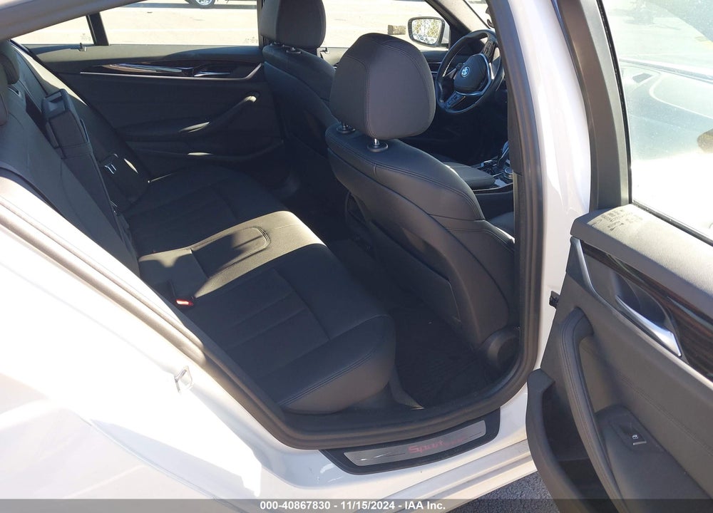 2019 BMW 530I XDRIVE VIN: WBAJA7C58KG911962