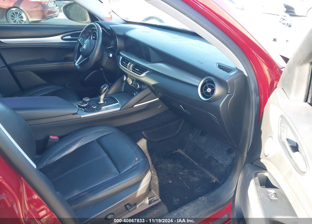 2018 ALFA ROMEO STELVIO TI AWD VIN: ZASFAKBN8J7B64219