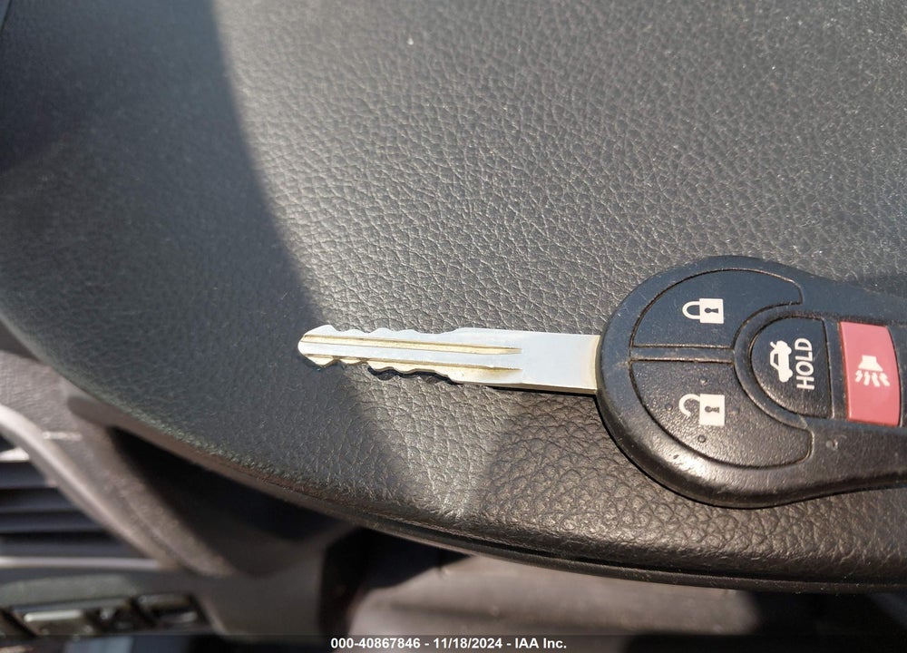 2014 NISSAN SENTRA VIN: 3N1AB7AP3EY273016
