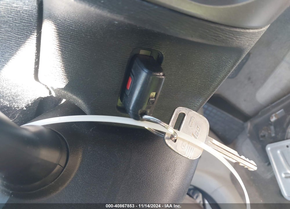 2008 TOYOTA PRIUS VIN: JTDKB20U187714319