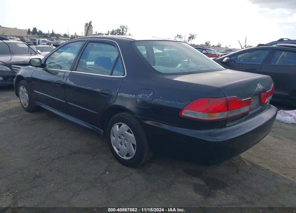 2001 HONDA ACCORD 3.0 LX VIN: 1HGCG16491A083501