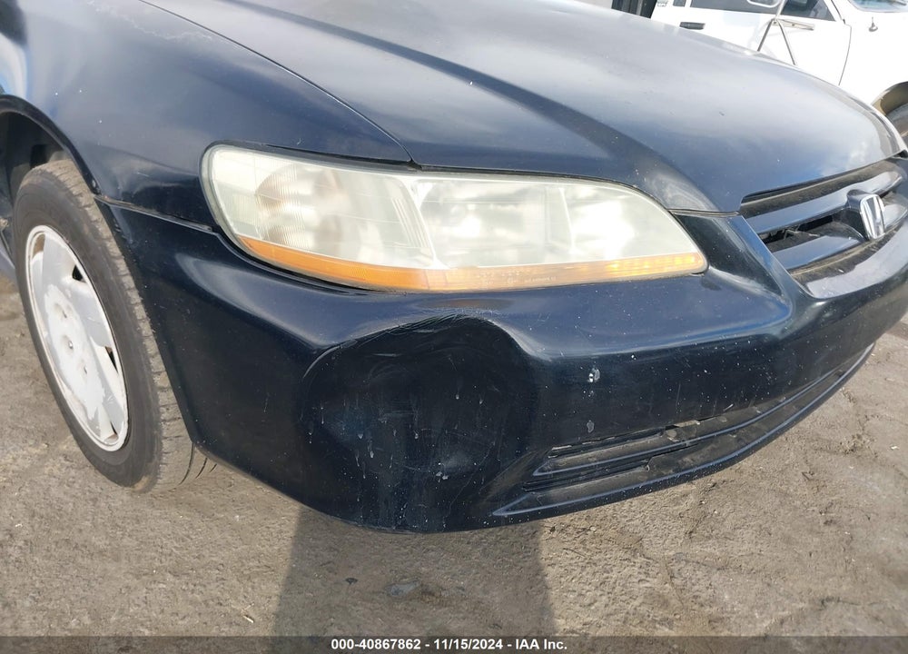 2001 HONDA ACCORD 3.0 LX VIN: 1HGCG16491A083501