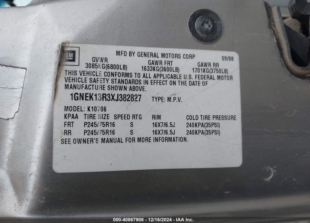 1999 CHEVROLET TAHOE LS VIN: 1GNEK13R3XJ382827