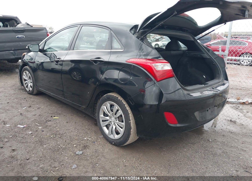 2016 HYUNDAI ELANTRA GT VIN: KMHD35LH3GU302713