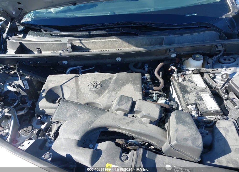 2024 TOYOTA RAV4 XLE VIN: 2T3W1RFV7RW315448