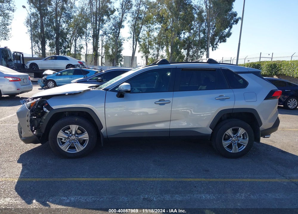 2024 TOYOTA RAV4 XLE VIN: 2T3W1RFV7RW315448