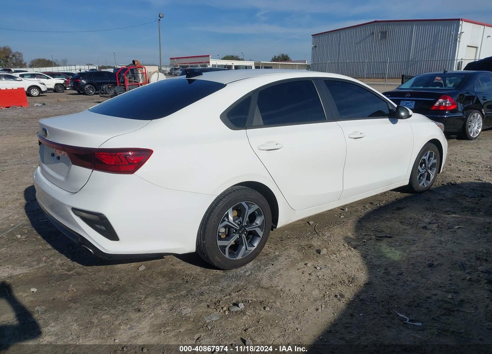 2021 KIA FORTE LXS VIN: 3KPF24ADXME311512