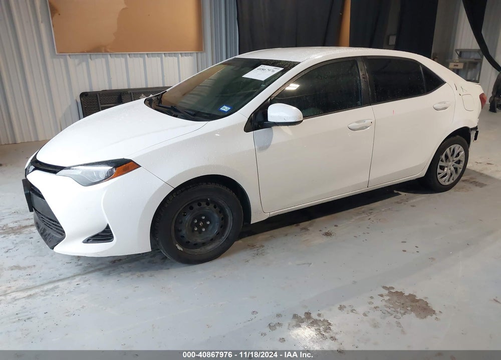 2017 TOYOTA COROLLA LE VIN: 5YFBURHE9HP672402