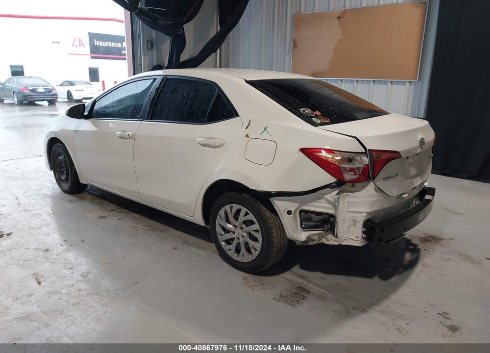 2017 TOYOTA COROLLA LE VIN: 5YFBURHE9HP672402