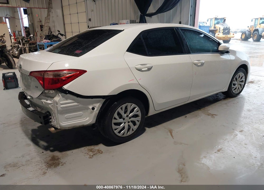 2017 TOYOTA COROLLA LE VIN: 5YFBURHE9HP672402